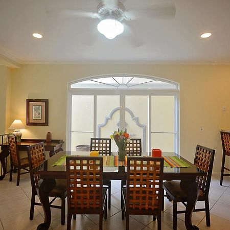 Hrg Condos At Los Suenos Jacó Екстериор снимка
