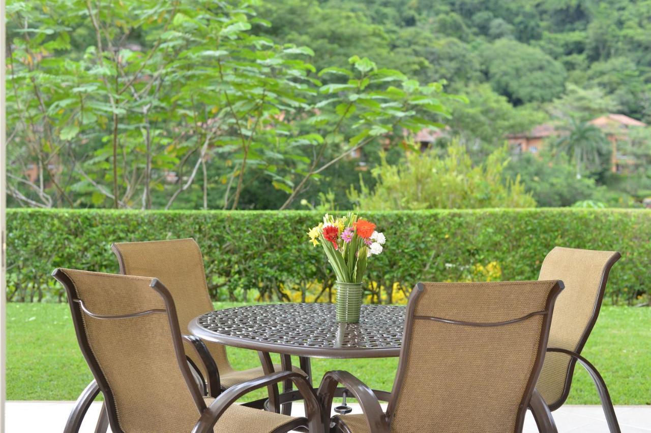 Hrg Condos At Los Suenos Jacó Екстериор снимка