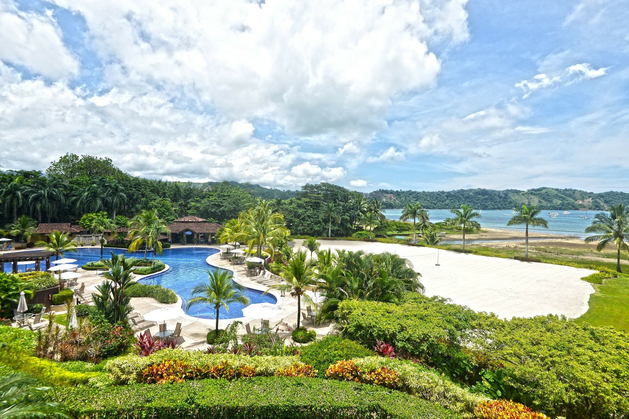 Hrg Condos At Los Suenos Jacó Екстериор снимка