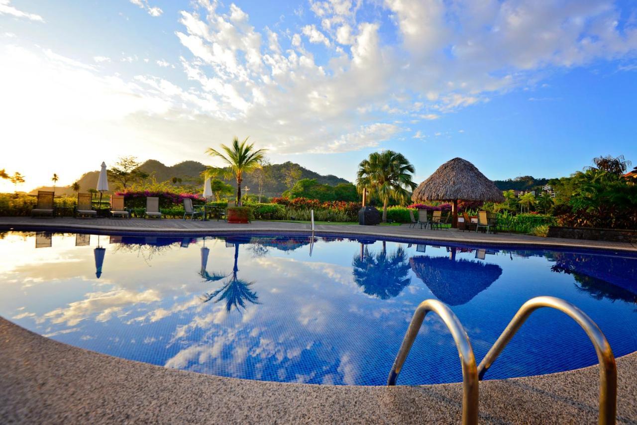 Hrg Condos At Los Suenos Jacó Екстериор снимка
